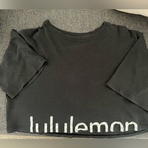 LULULEMON GRAPHIC CROPPED TSHIRT